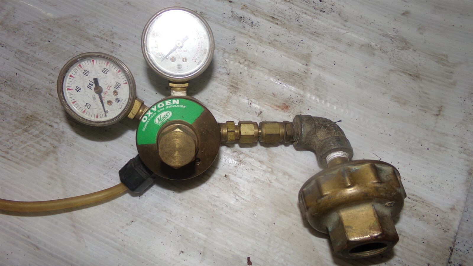 Modern Engineering Meco Oxygen 8300 Regulator *FREE SHIPPING*