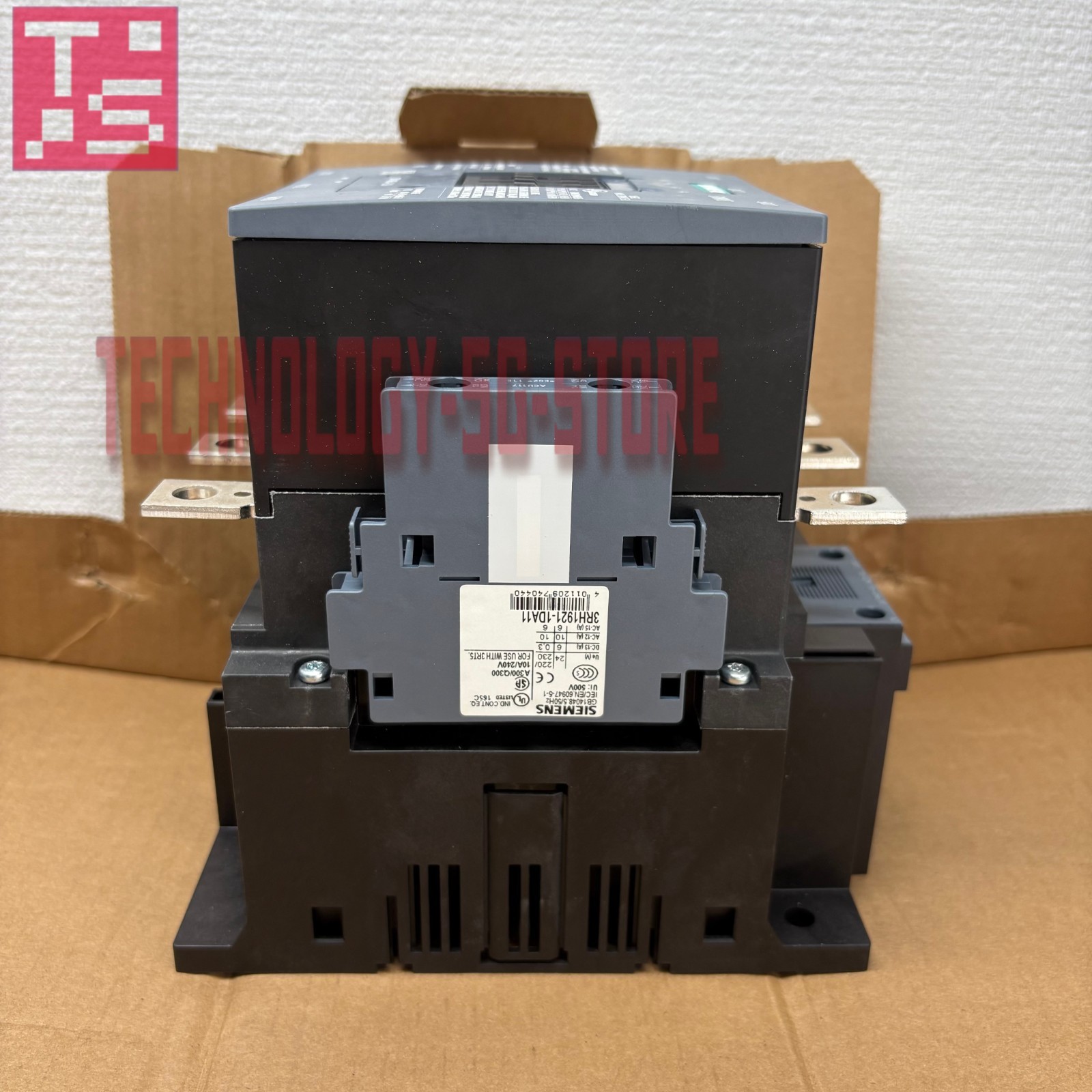 1pcs new Siemens 3RT1055-6AF36 Contactor