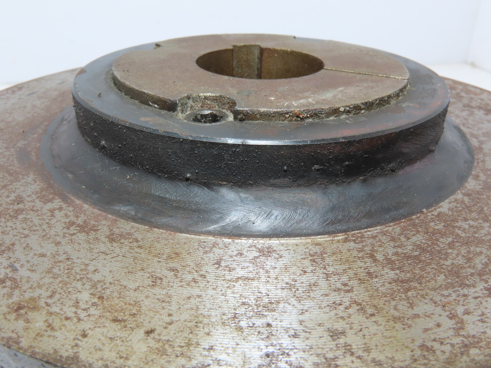 8″Dia5″Wide Knurled & Crowned Steel Flat Belt Pulley 2517Taper Bushed 1-1/2″Bore