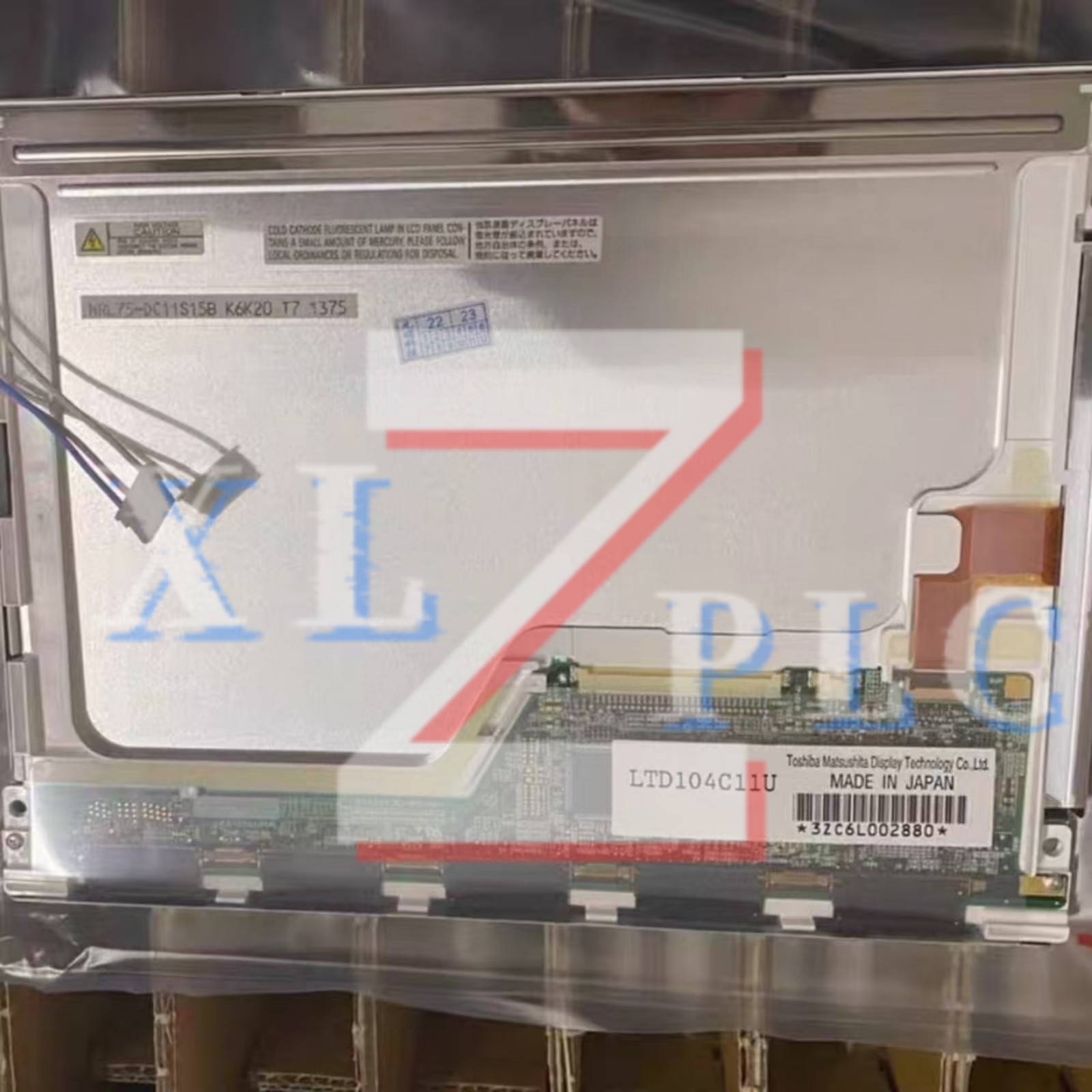1PCS New TOSHIBA LTD104C11U LCD screen In Box*