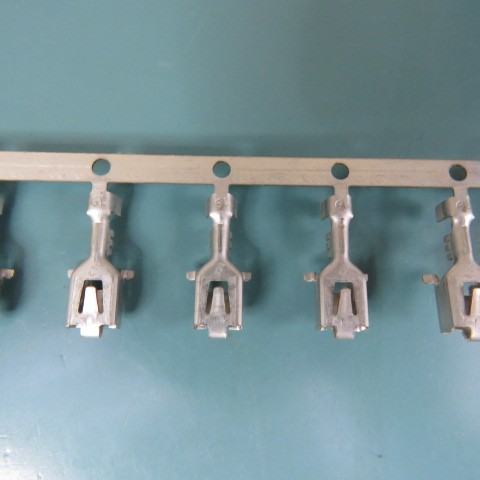 APTIV 12015864 Qty of 200 per Lot TERM 18-20 F FASTON 3.12-2.03