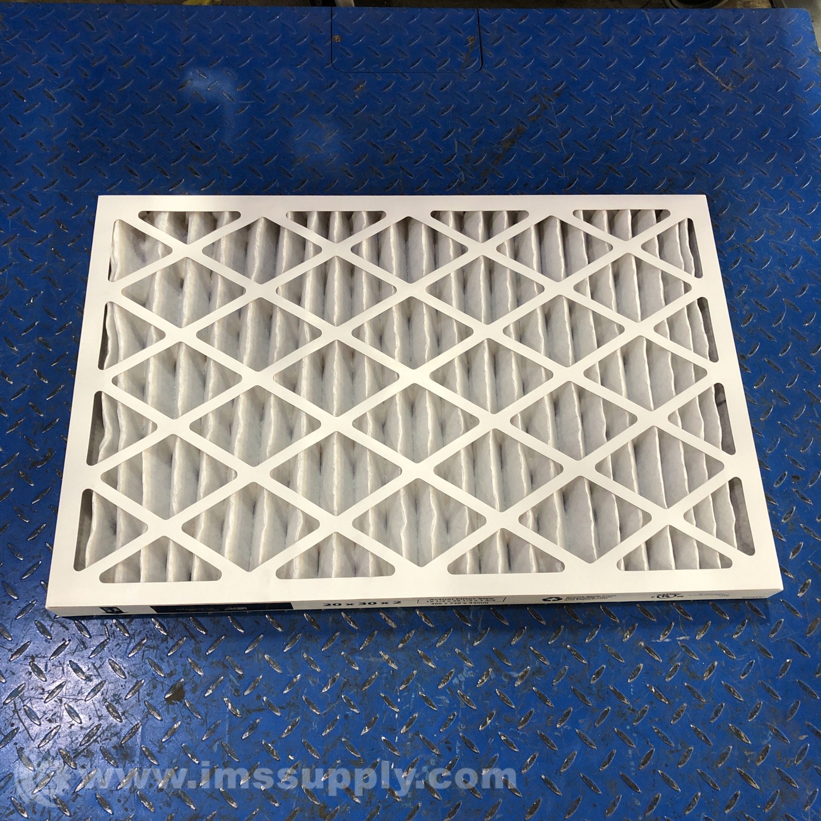 AIRGUARD MX40-STD2-232 Pleated Filter 20″ x 30″ x 2″ Box of 12 3100