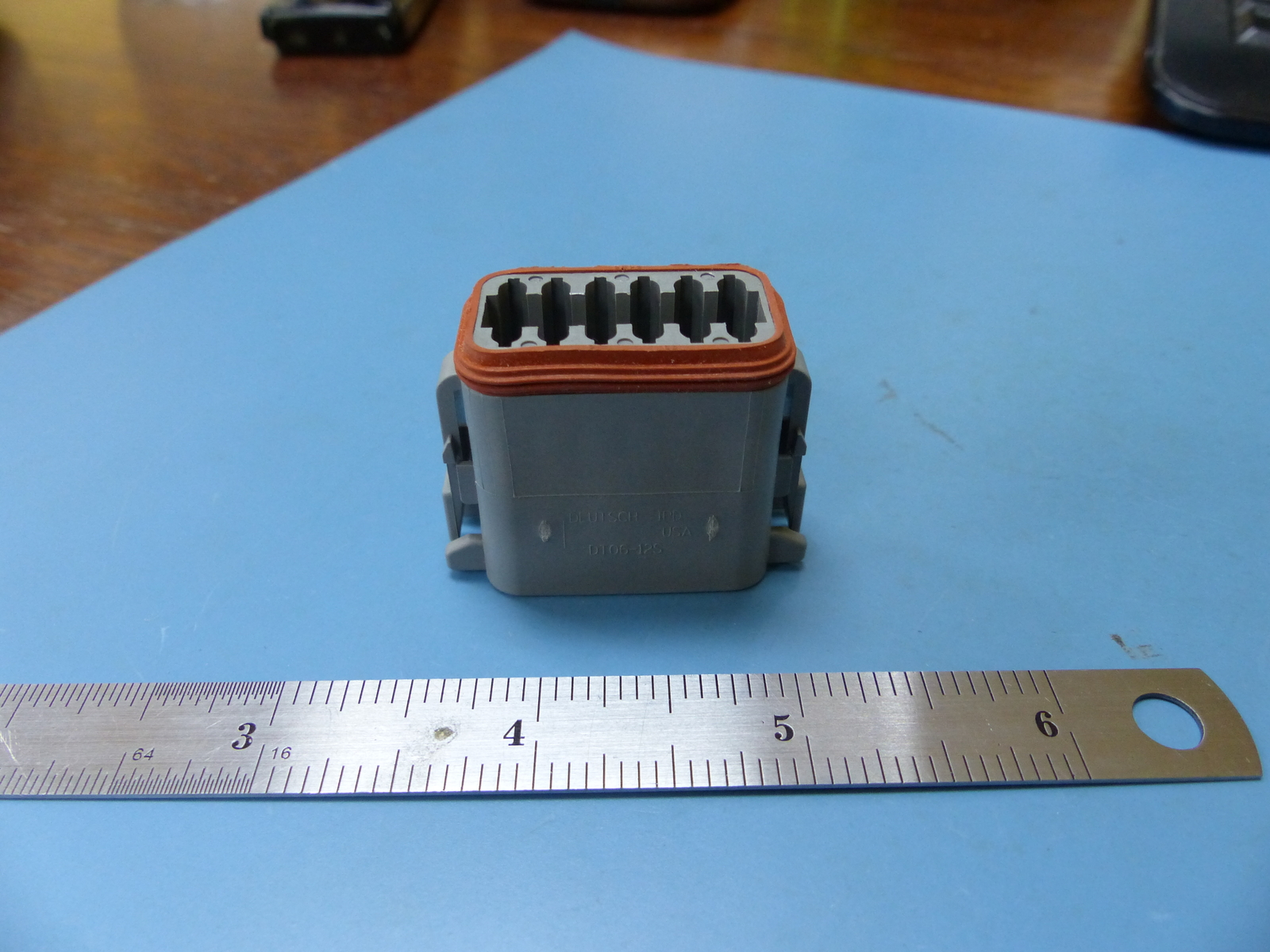 Deutsch DT06-12S-P012 Qty of 8 per Lot 12 Way Plug Deutsch DT-Series with Enhan
