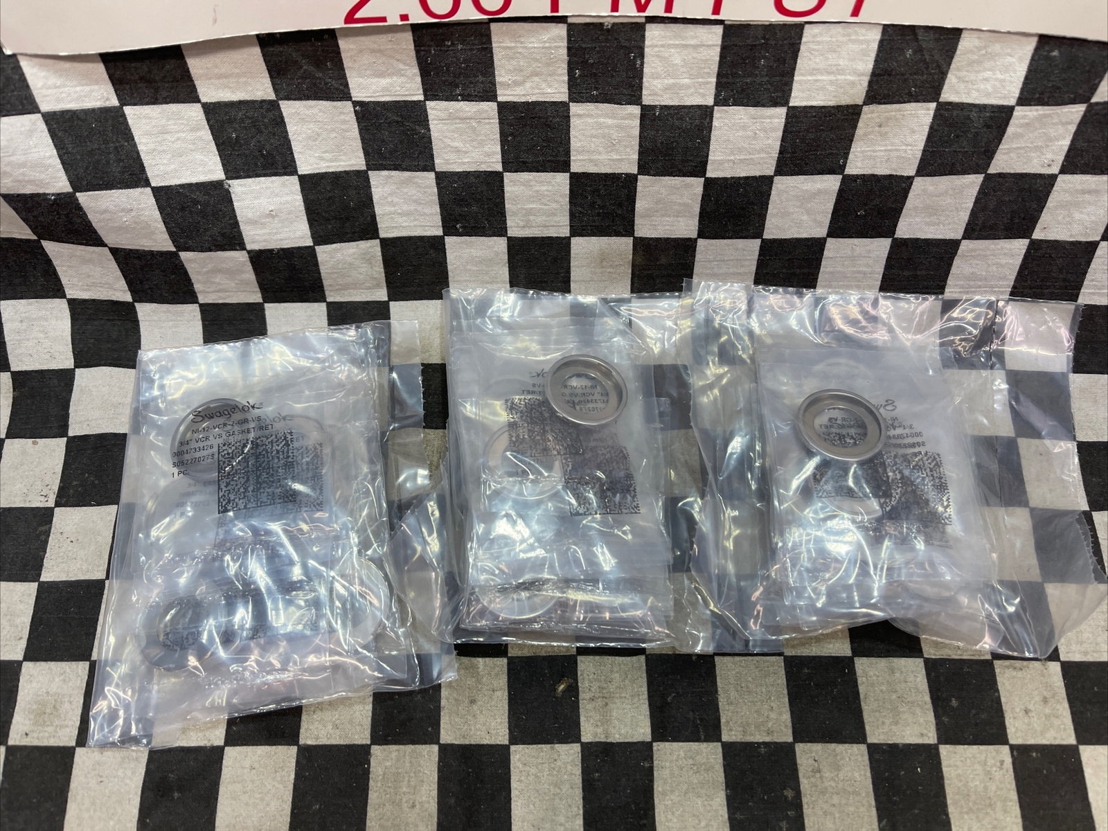 SWAGELOK Gasket Retainer 3/4″, NI-12-VCR-2-GR-VS, LOT OF 30, SHIPSAMEDAY#1325V3