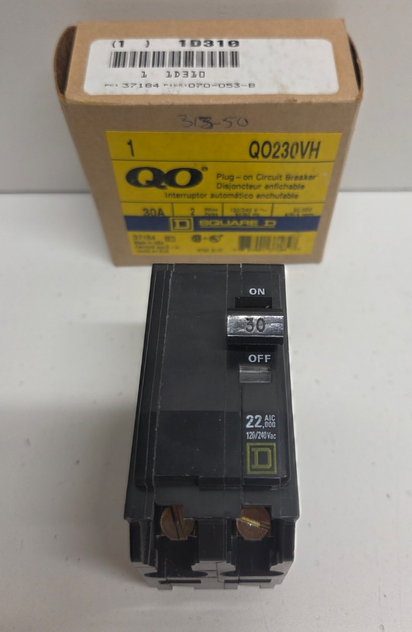 NEW IN BOX! SQUARE D 30A 120/240V 2-POLE CIRCUIT BREAKER QO230VH