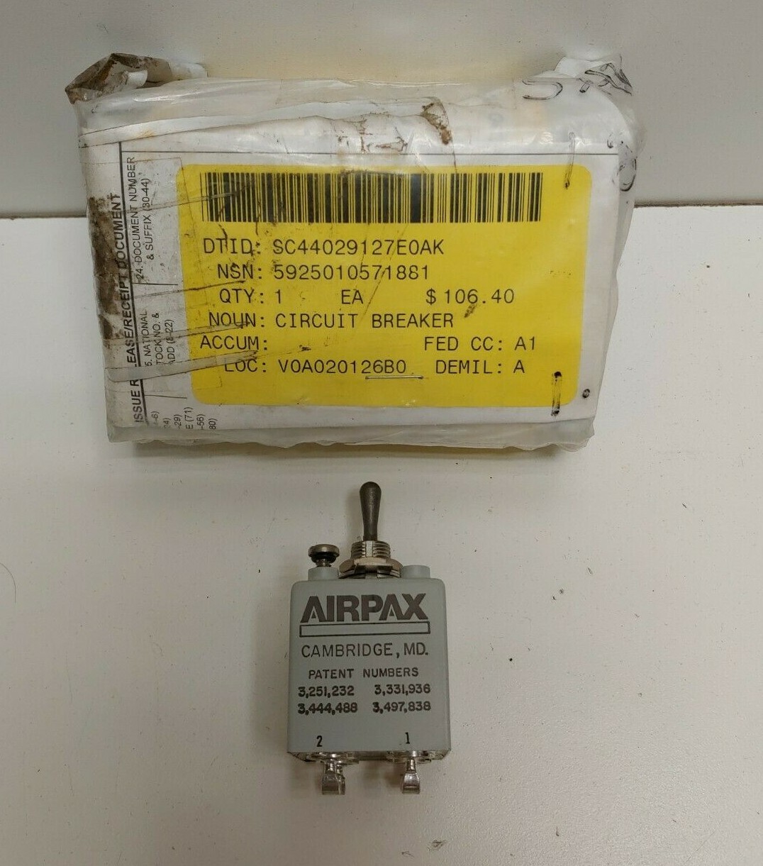 NEW! MIL-SPEC AIRPAX 240V 3A CIRCUIT BREAKER 5925-01-057-1881 AP12-4613-37