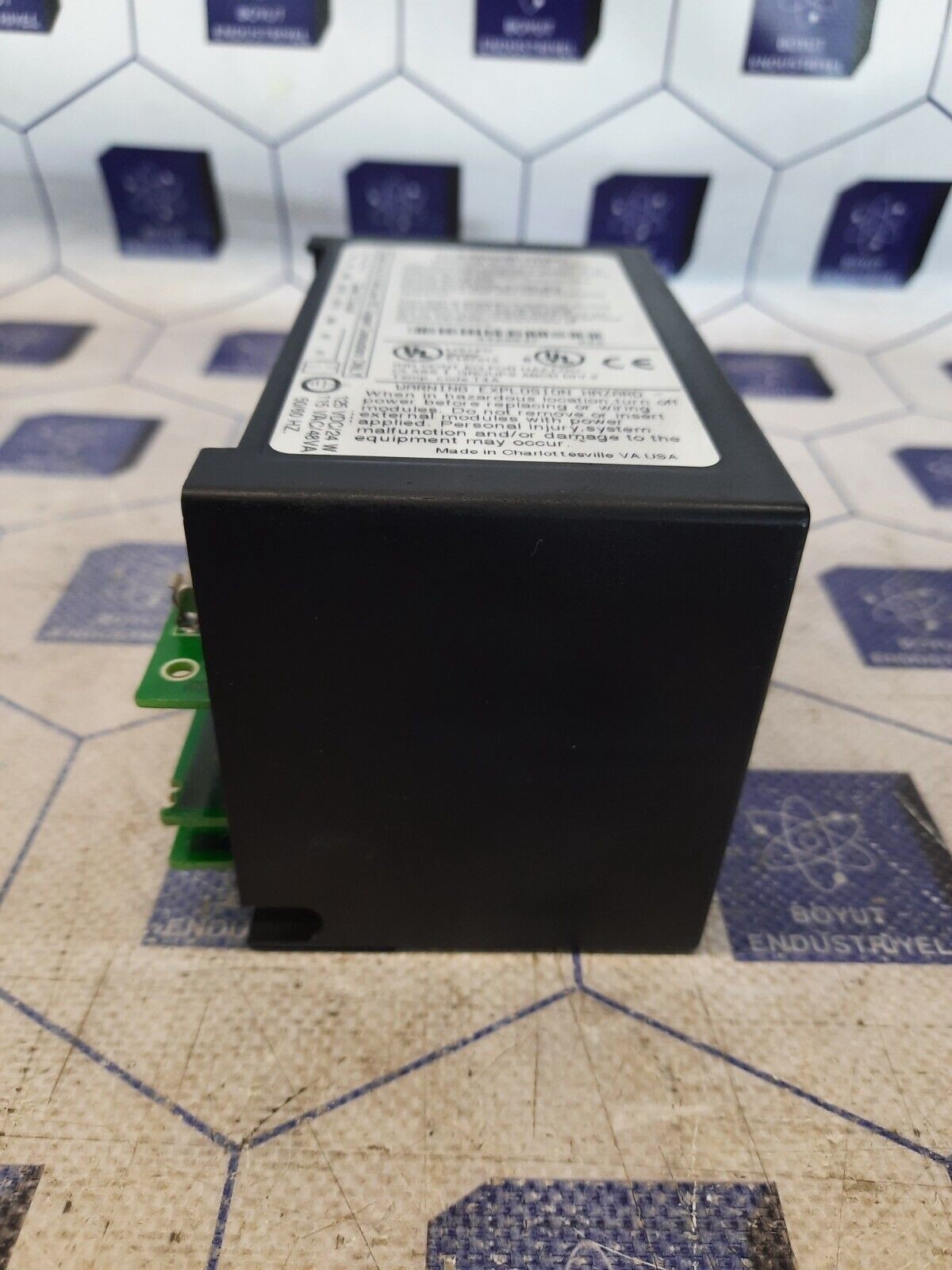 GE FANUC IC670GBI102C GENIUS BUS INTARFACE UNIT