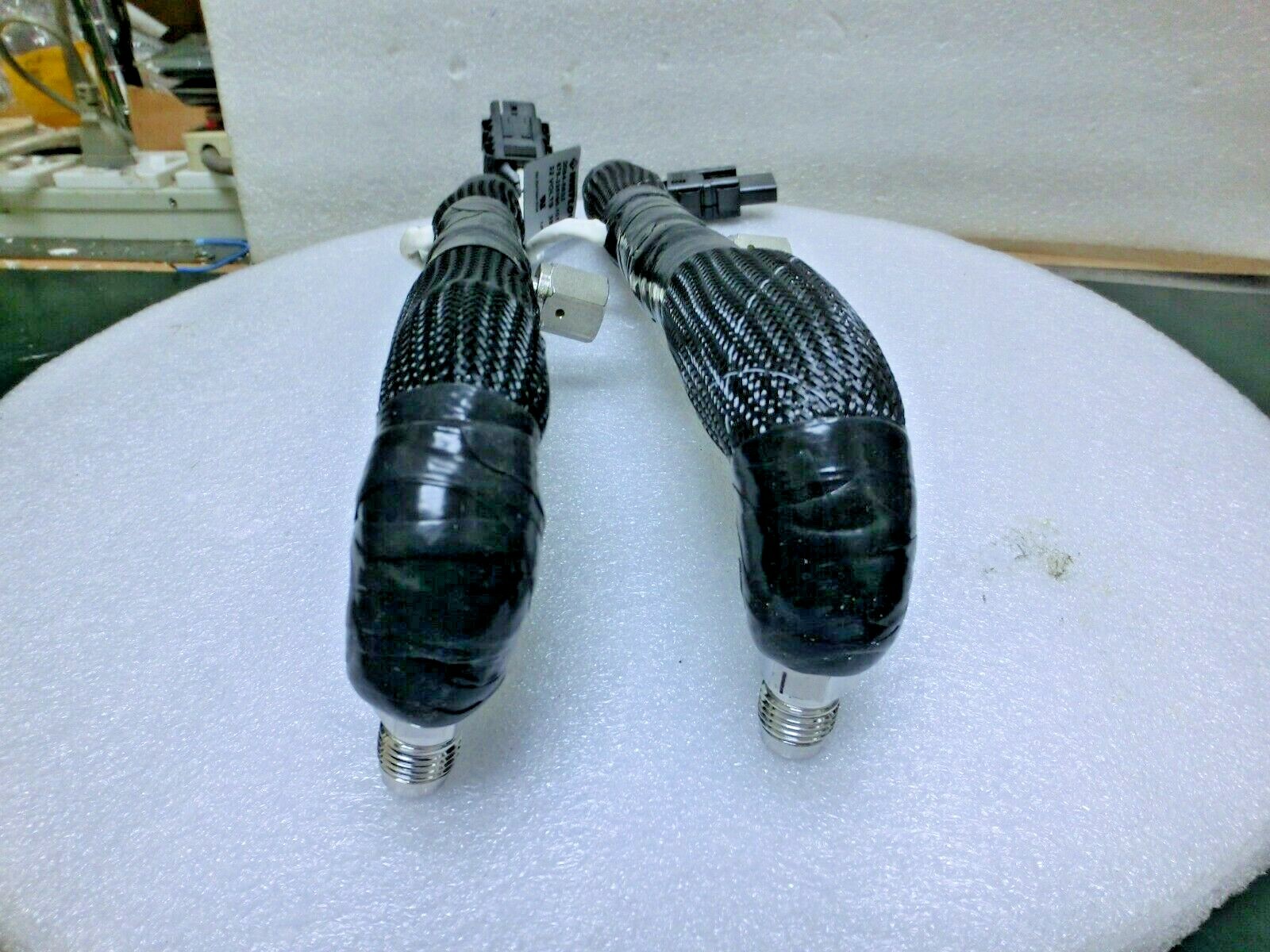 2x LAM Research 678-338160-101 32Volts 39Watts heater Assy,Watlow 2084-5932&7820
