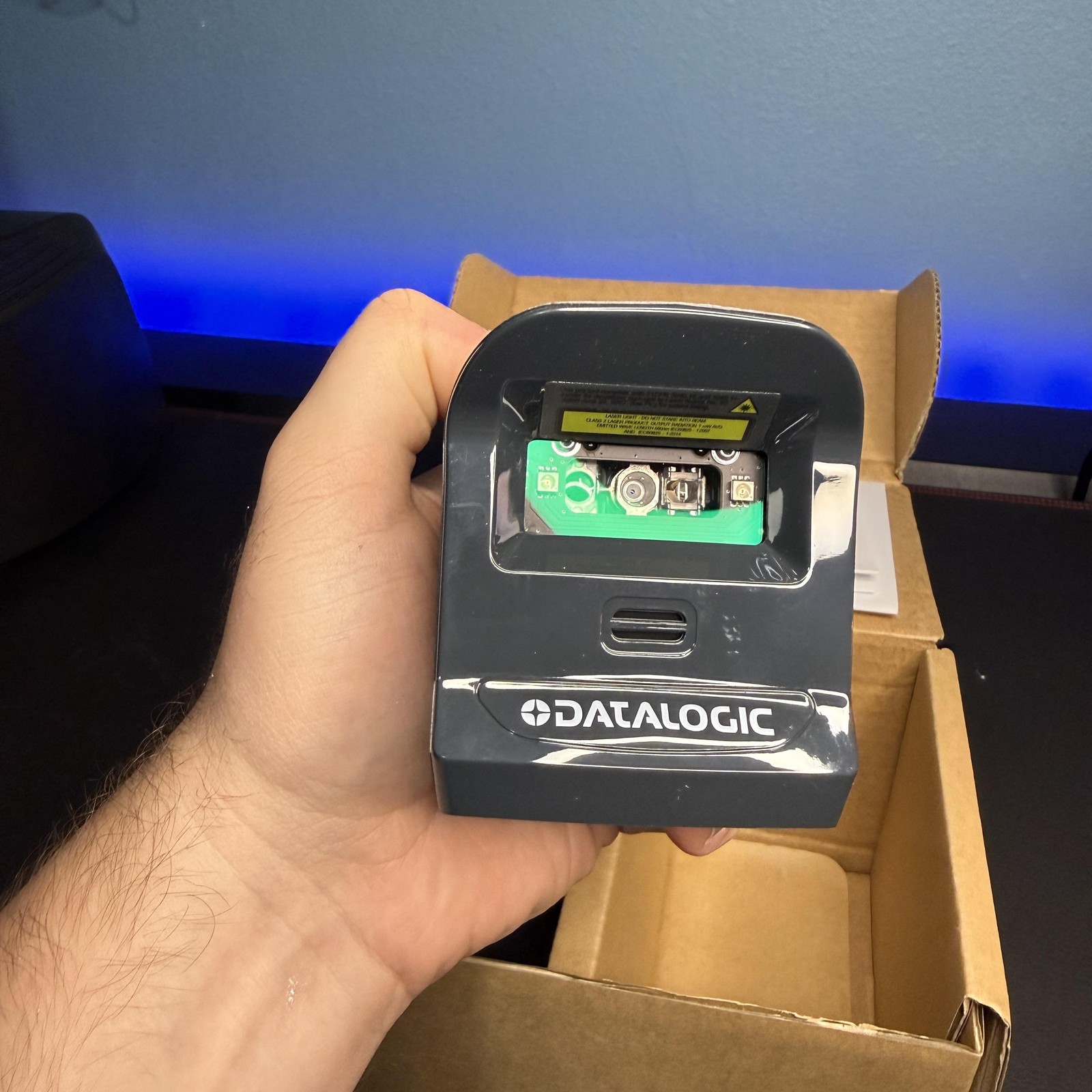 Datalogic Gryphon I GPS4400 GPS4490-BK Presentation Scanner Black W Cable Stand