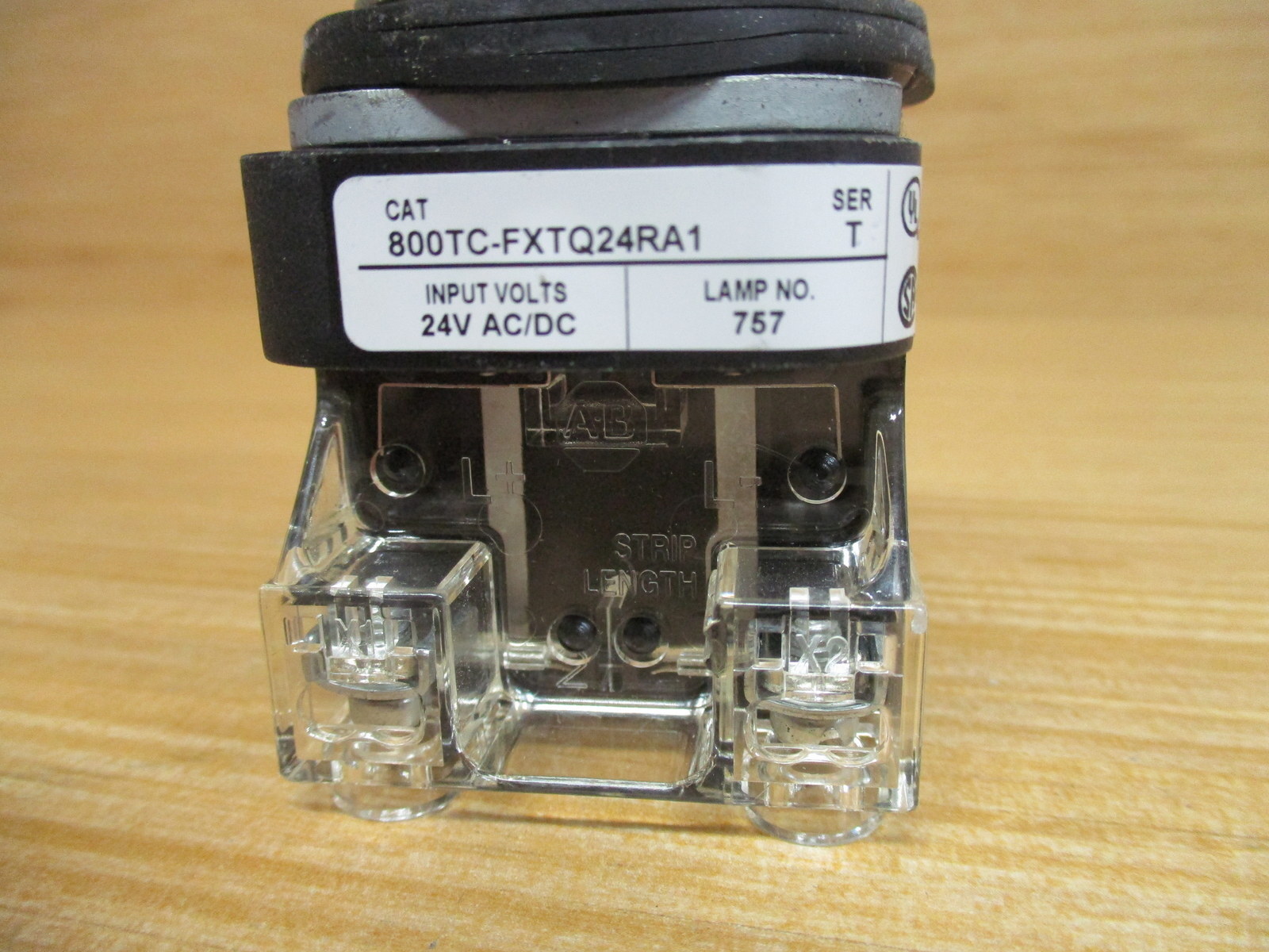 Allen Bradley 800TC-FXTQ24RA1 Push Pull Switch (Pack of 3)