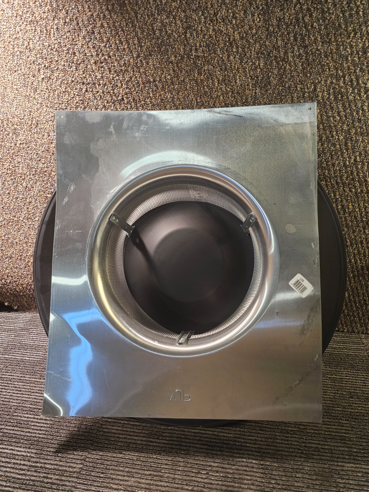 (QTY 2) LOMANCO 135 Dome Roof Vent, 20in L x 23in W x 7-3/4in H, Black Aluminum