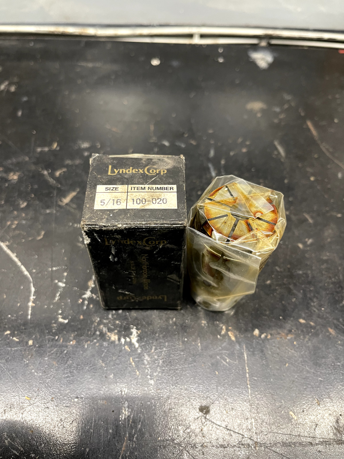Lyndex Corp 5/16 100-020 Collet