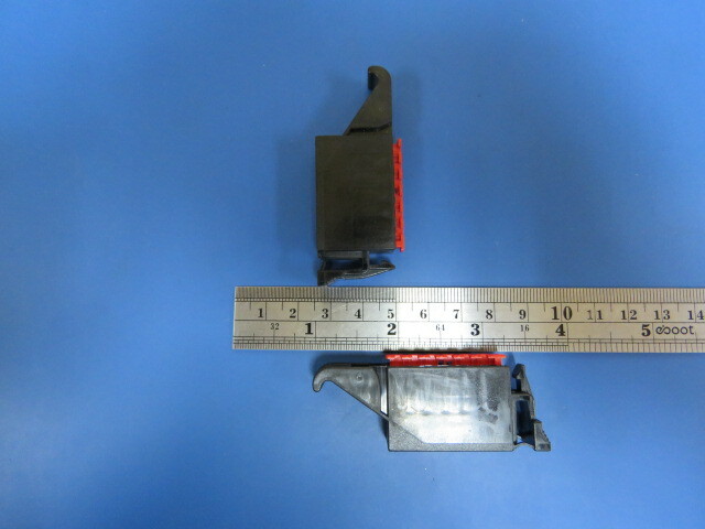 FCI 6021 0601 Qty of 5 per Lot Black Ford Connector; see also 92 vb 14 489 aa