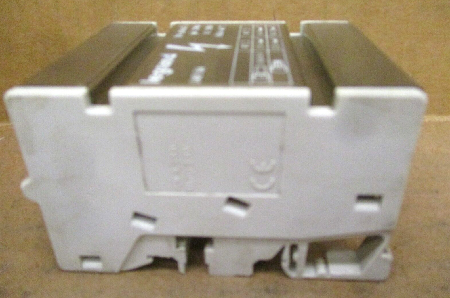 legrand 048 84 EN 60947-1 50006HM