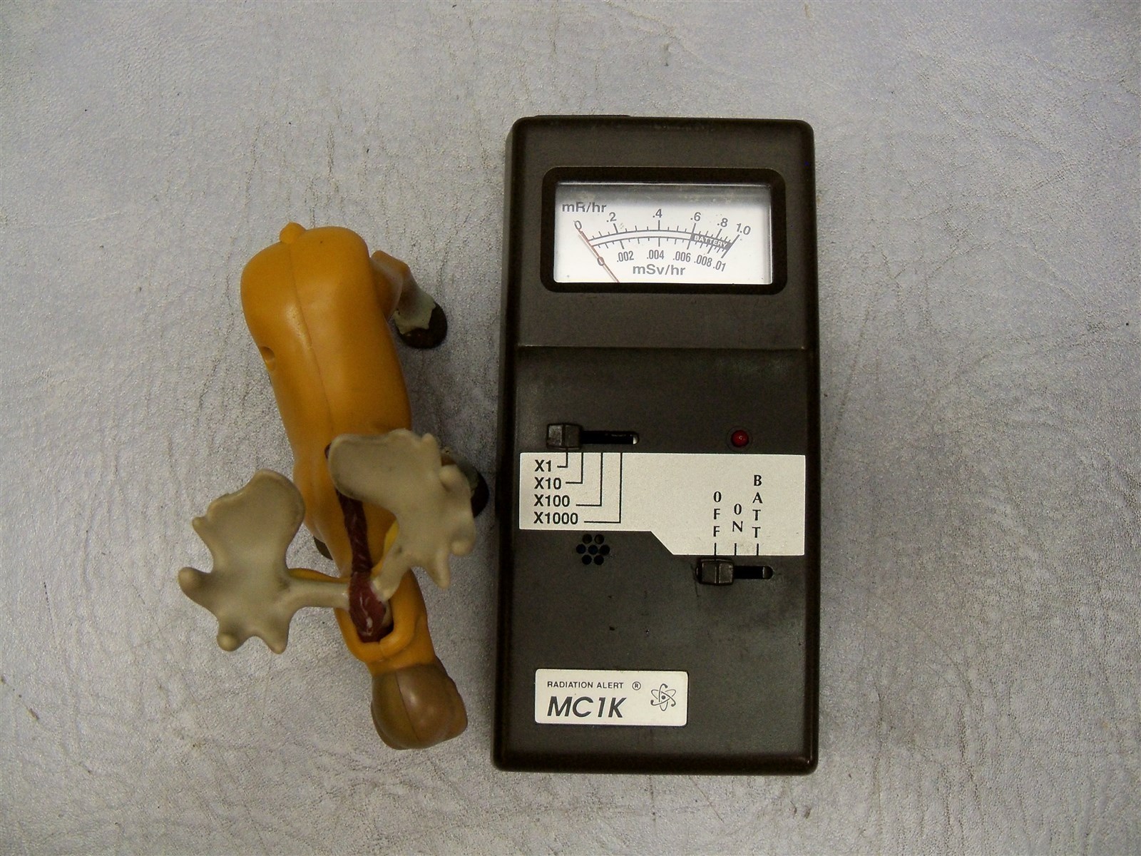 S.E. International Radiation Alert MC1K