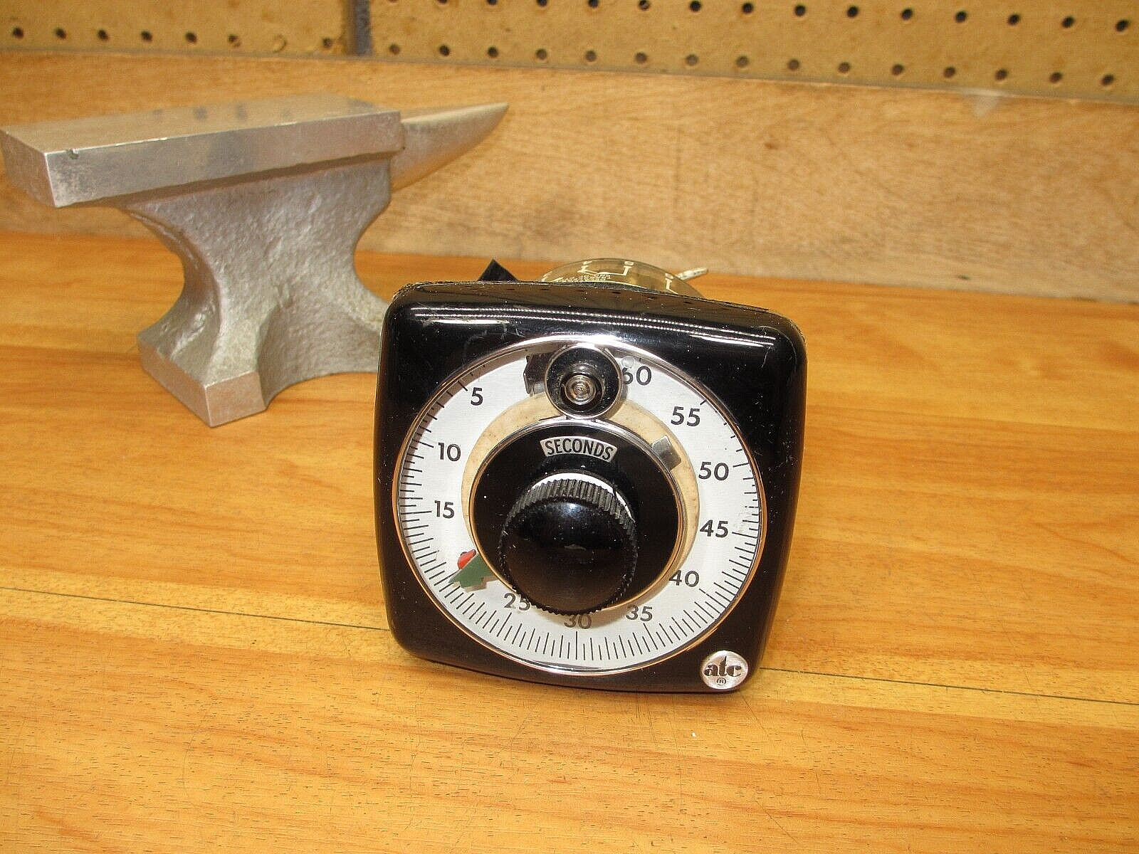 ATC 305C007A10XX *USED* 0-60 Sec Timer Automatic Timing & Controls