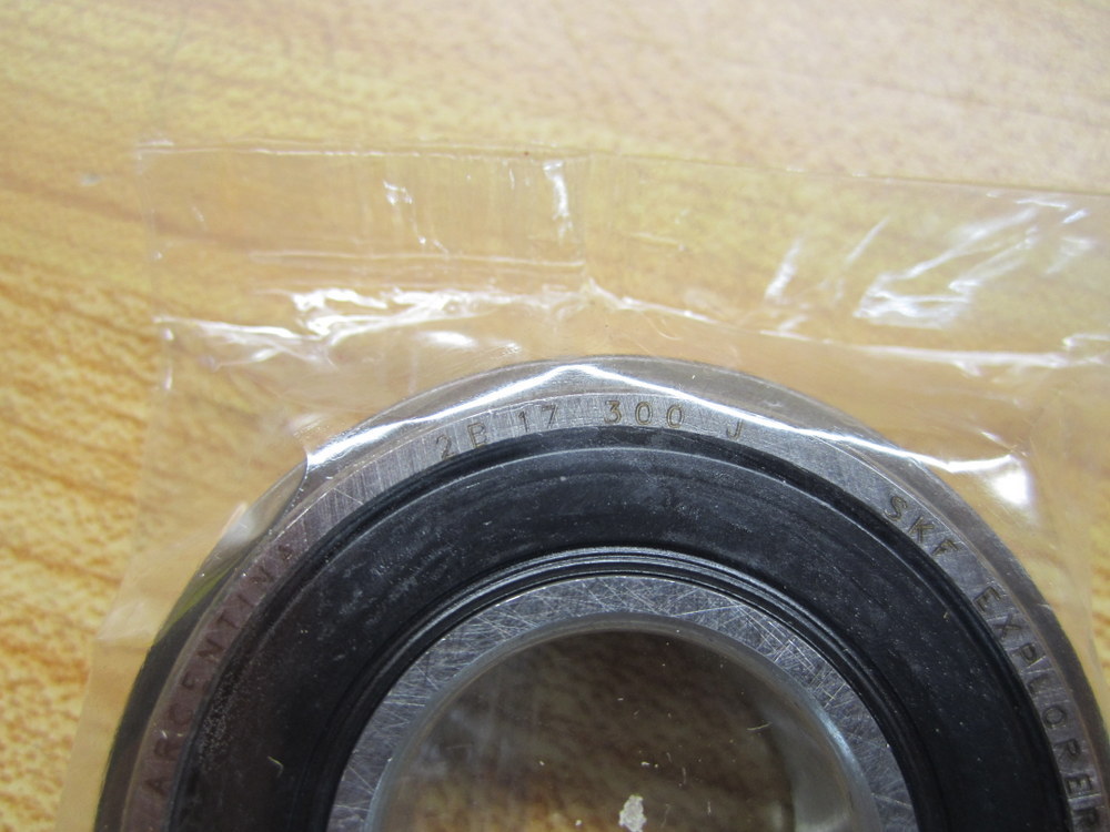 SKF 6004-2RSHNR SKF Explorer Bearing 60042RSHNR
