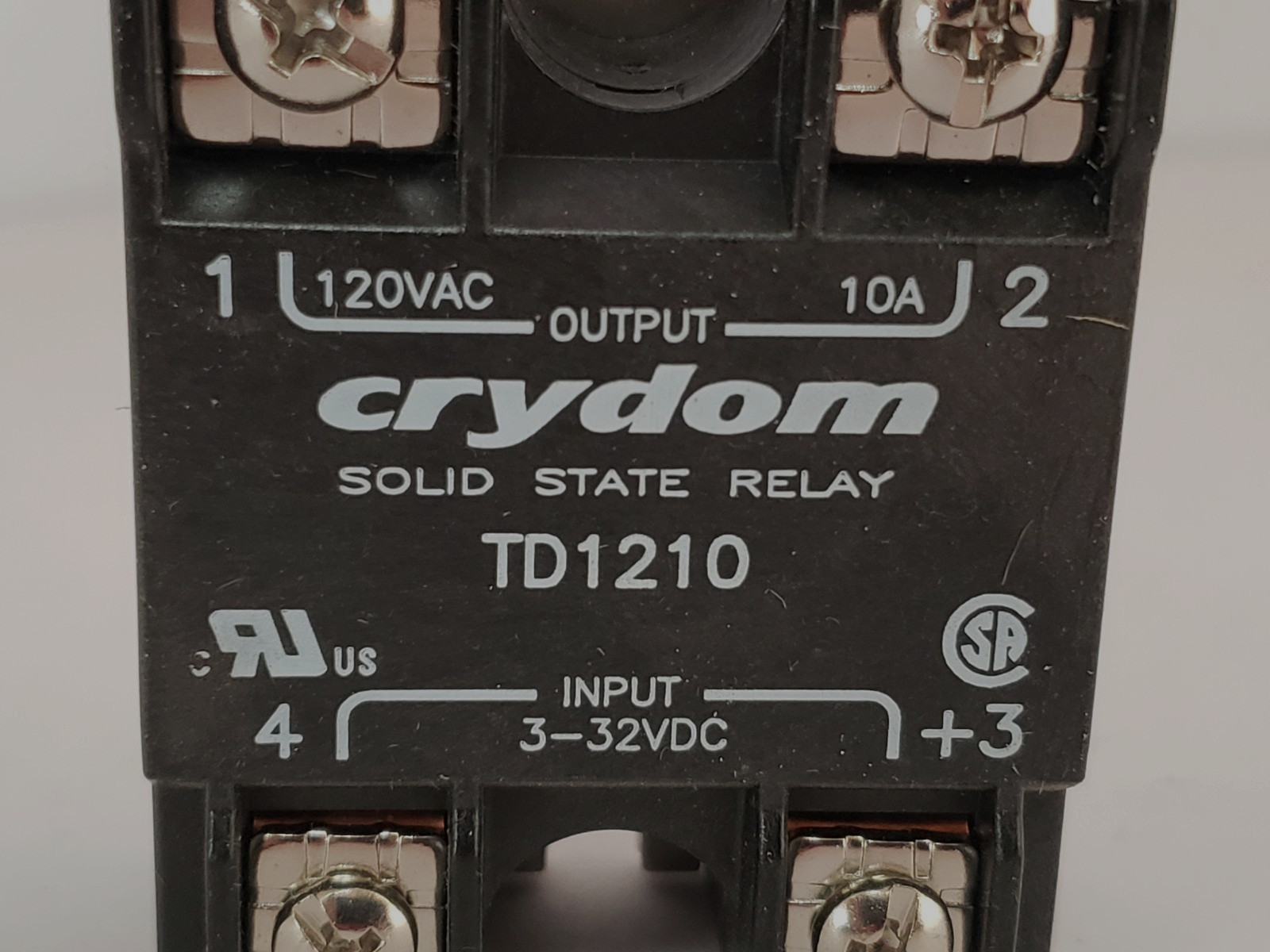 CRYDOM TD1210 SOLID STATE RELAY 10A 120V 3-32VDC NIB