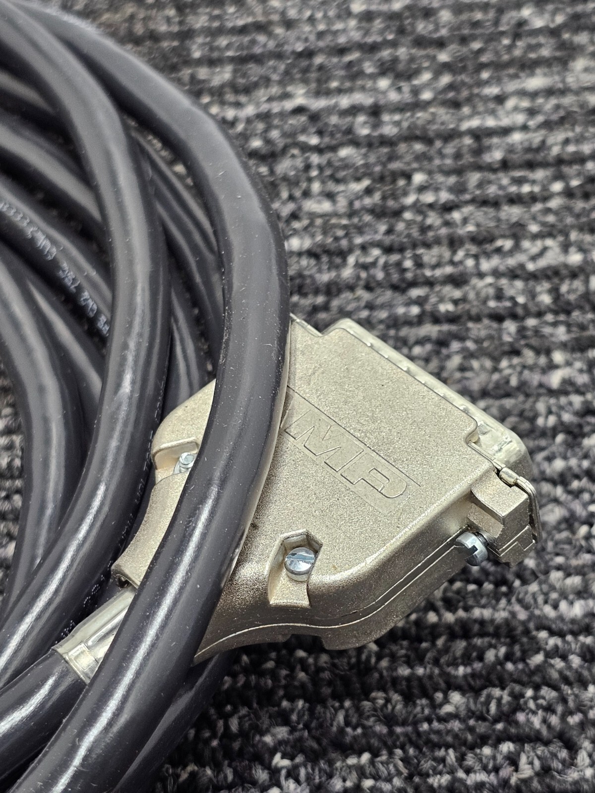E83482 28 AWG TYPE CL2 75C Low Voltage Computer Cable