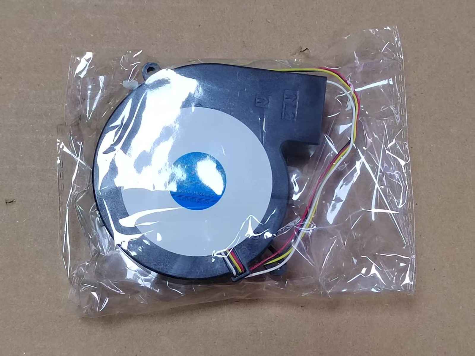 1pcs For Epson projector fan EH-TW8500C/9500C SF8028H12-65PE