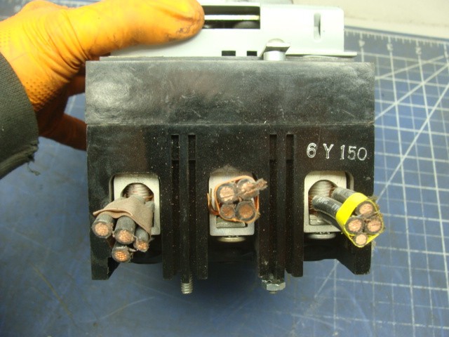 GE TED136Y150 MOLDED CASE SWITCH CIRCUIT BREAKER 150A 3 POLE 600V W/DIAL SWITCH
