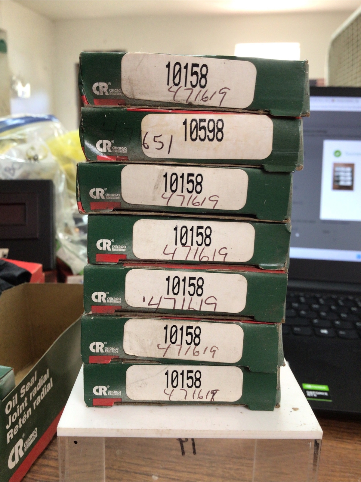 (7) CHICAGO RAWHIDE & SKF OIL SEALS 10158 (TA49MS)