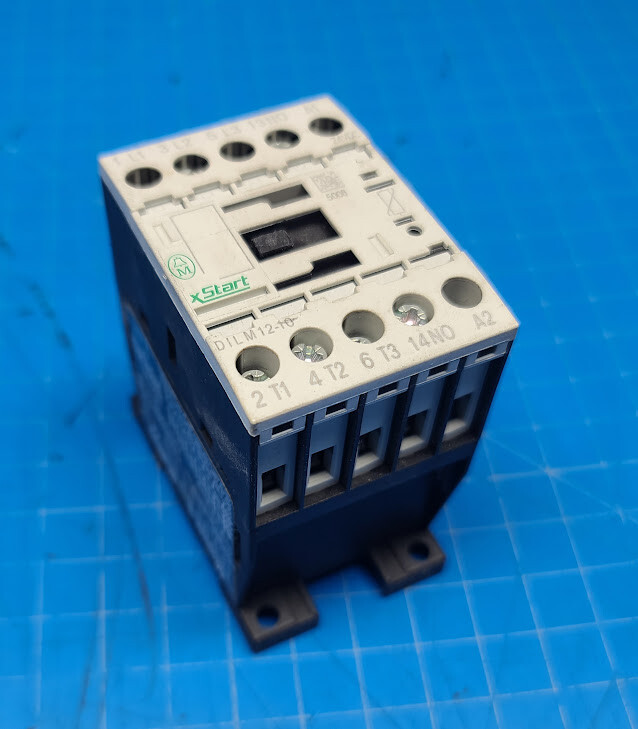 Moeller 22A 3P 24 VDC Coil Contactor DILM 12-10