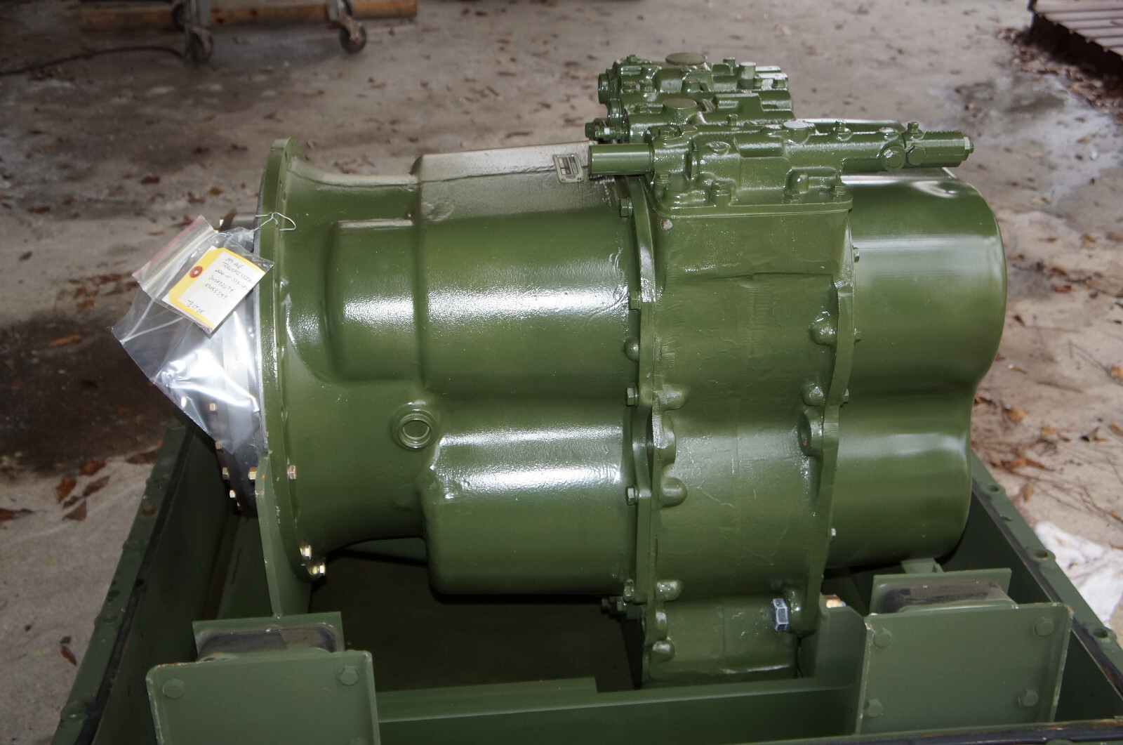 CLARK 13.5 HR 3610-2 Cross-Drive Transmission, M9-ACE, Re-Manufact & Steel Crate