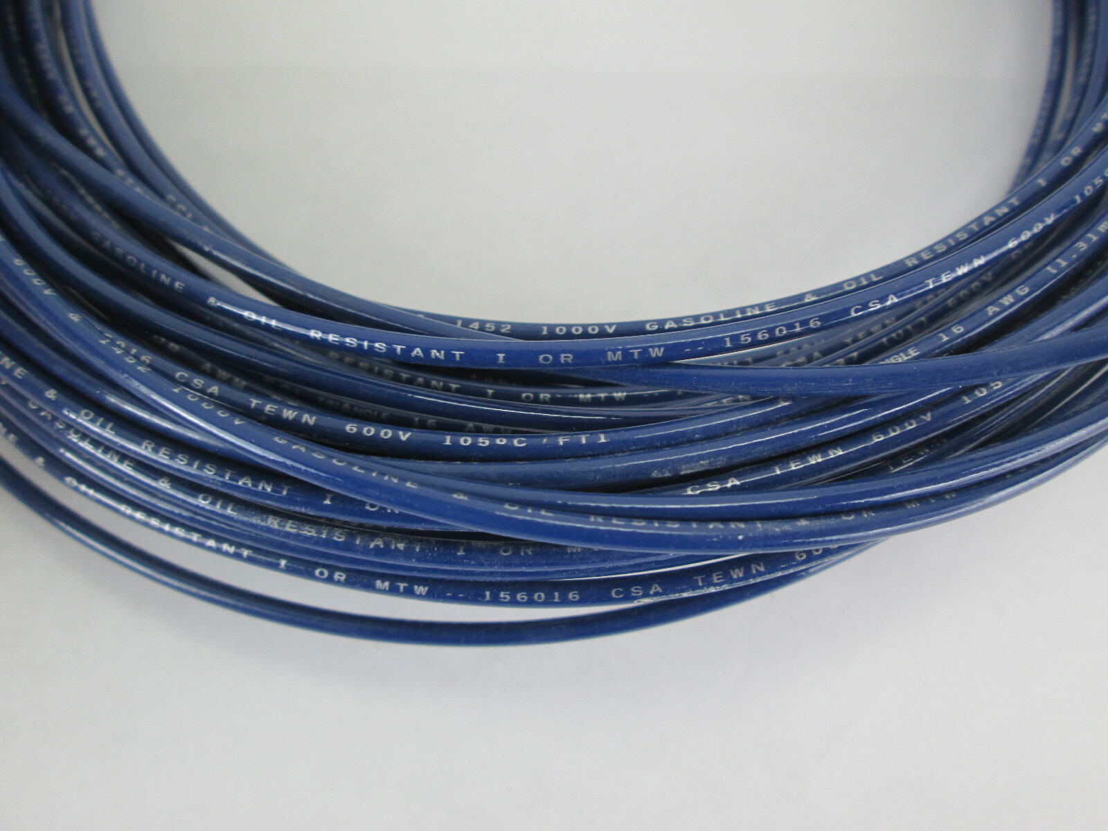 CCI Triangle 16 AWG TFFN E22337 600V AWM 1316 1408 1452 1000V Cable 2-Pin Plug