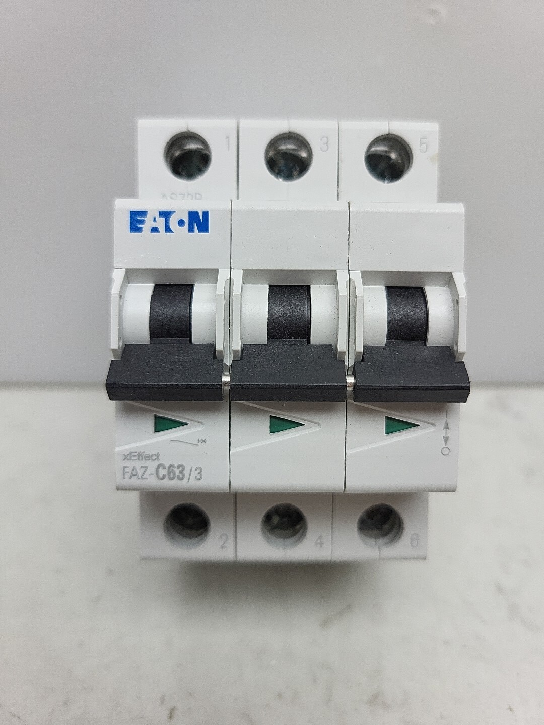 Eaton FAZ-C63/3 Moeller Miniature Circuit Breaker 63A Amp 15kA 3Pole 278879 New