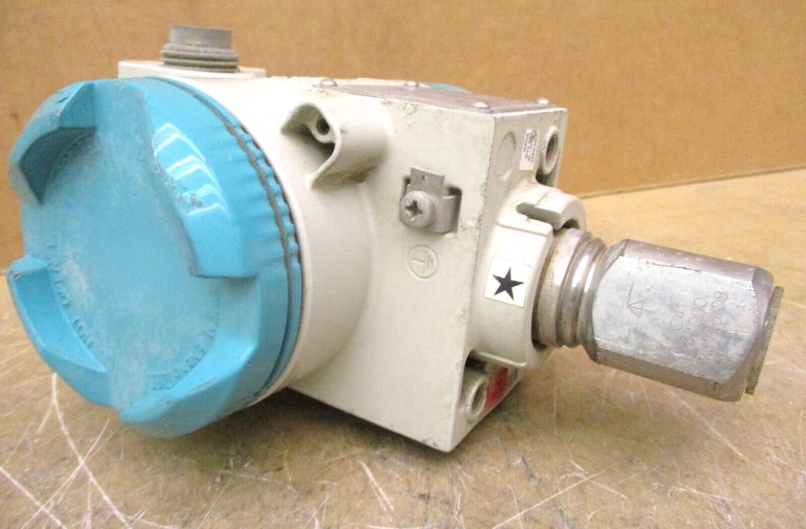 Siemens Sitrans P 7MF4233-1GA10-1NC6-Z Transmitter for Pressure 48975LIN