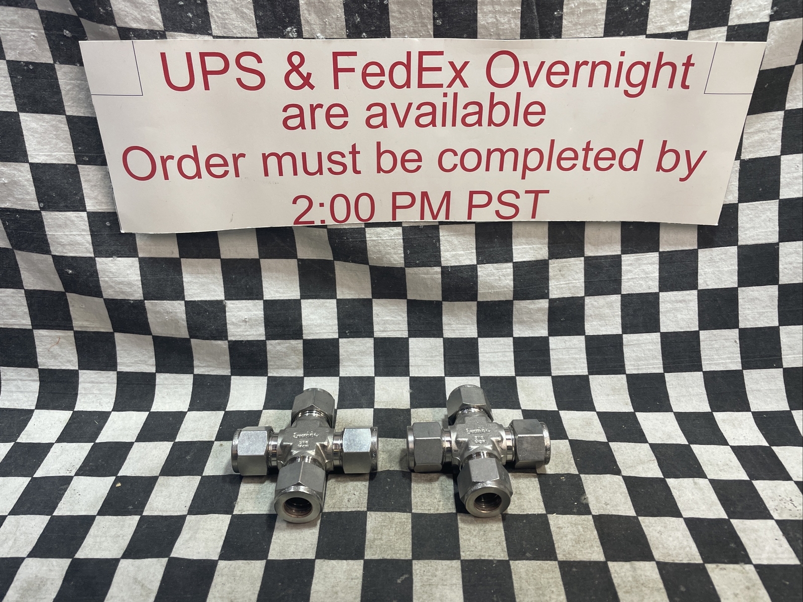 SWAGELOK SS-810-4, SS8104″, Union Cross Fitting 1/2″ LOT OF 2 SHIPSAMEDAY#110V27