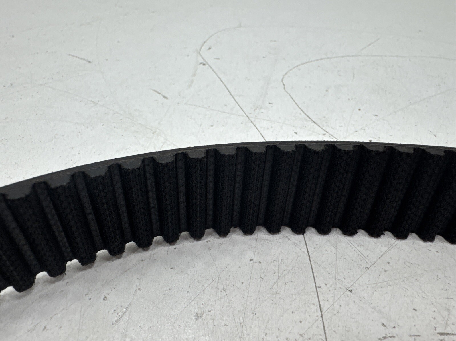 Continental 880-8M-30 Timing Belt