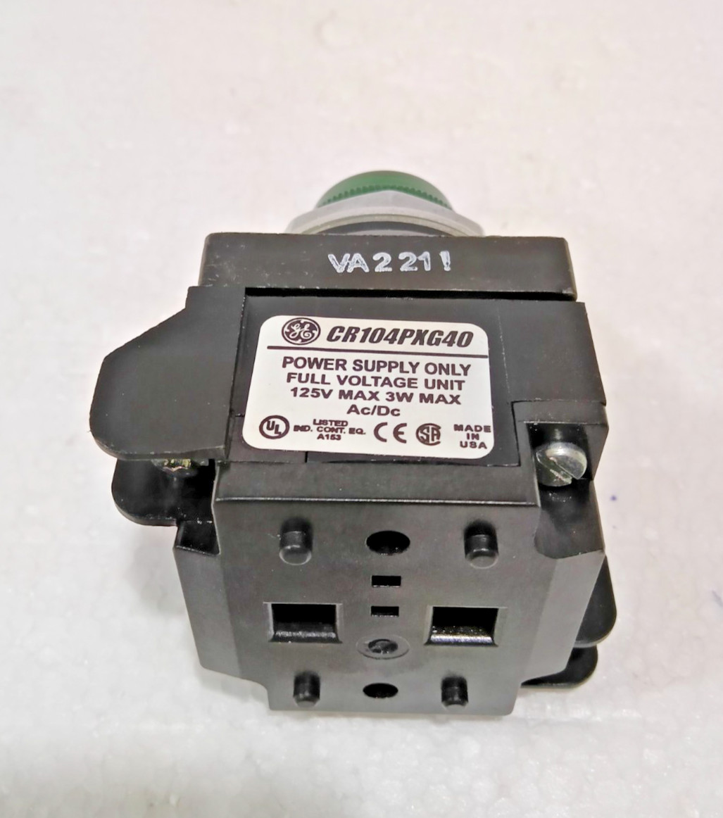 *NEW NO BOX* GENERAL ELECTRIC CR104PXG40 LAMP GREEN LED OIL TIGHT 125 VDC/DC