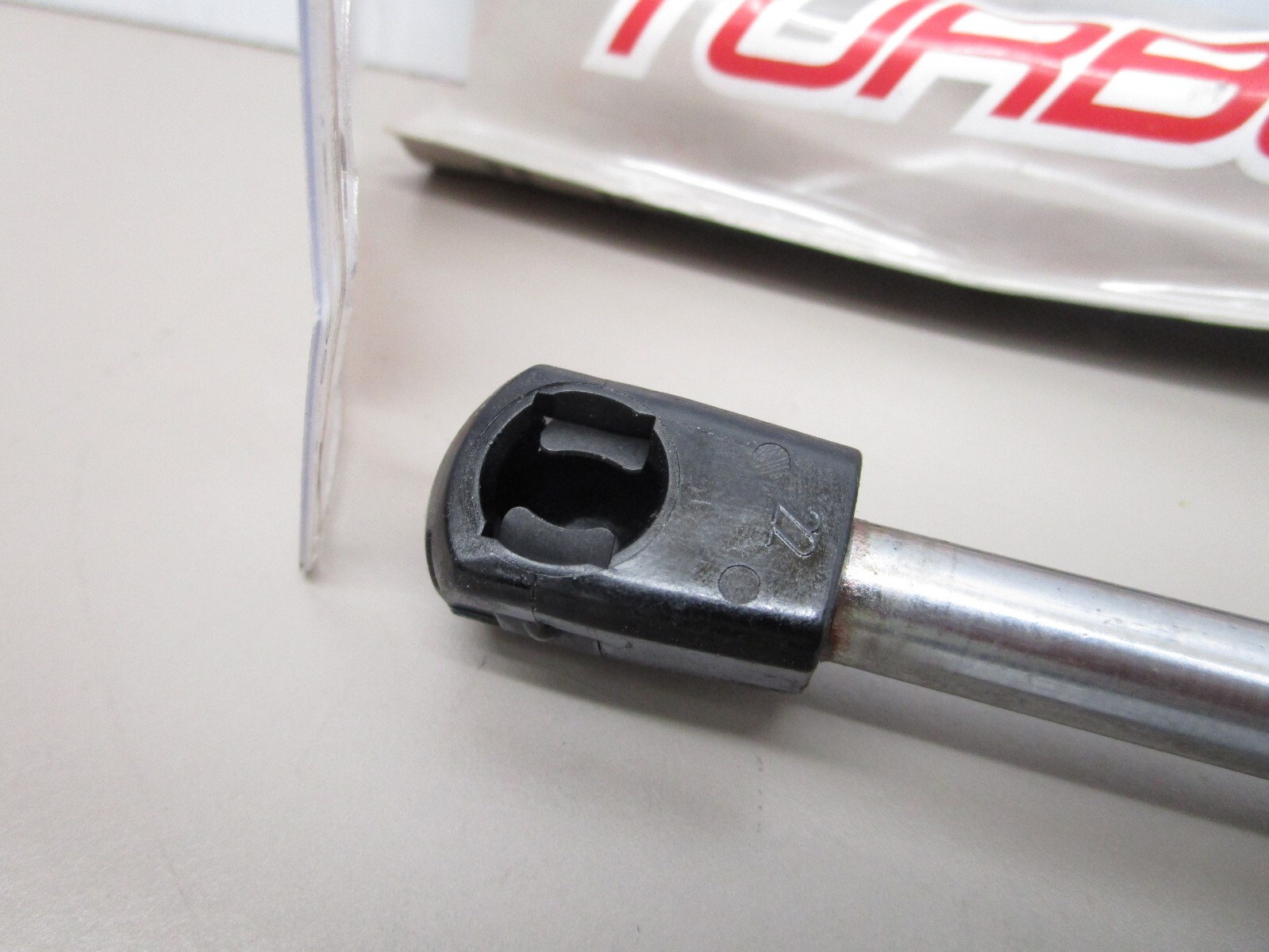 Napa Turbolift 4304 Gas Spring Assembly 819-4723 29″