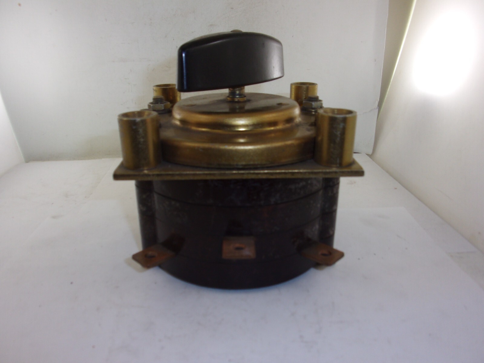 New ~ Electroswitch 105602A-2AS, 75A, 600V, 60A, 600VAC, 7218