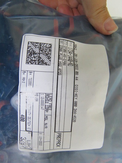 Deutsch DT06-4S-E004 Qty of 20 per Lot DT06-4S Plug Assembly