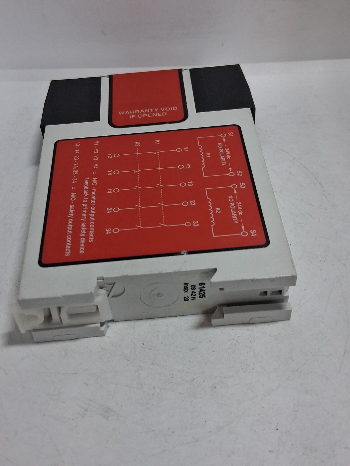 BANNER IM-T-9A RELAY MODULE SAFETY LIGHT 24VDC 100MA NC/NO NNB