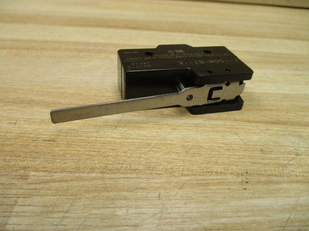 Omron Z-15GW-B7-K Limit Switch Z15GWB7K