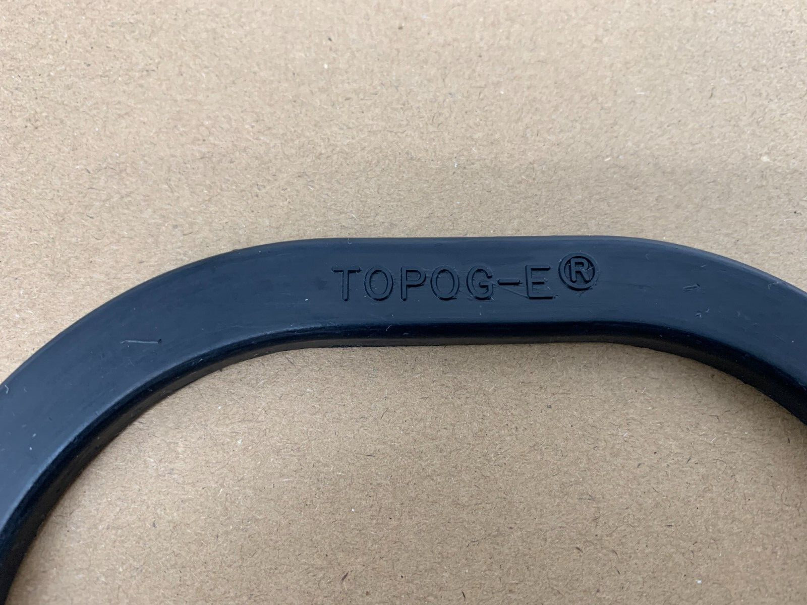 TOPOG-E Gasket Co. T180-3-1/4 x 4-1/2 x 9/16-OB Oblong Handhole Gasket