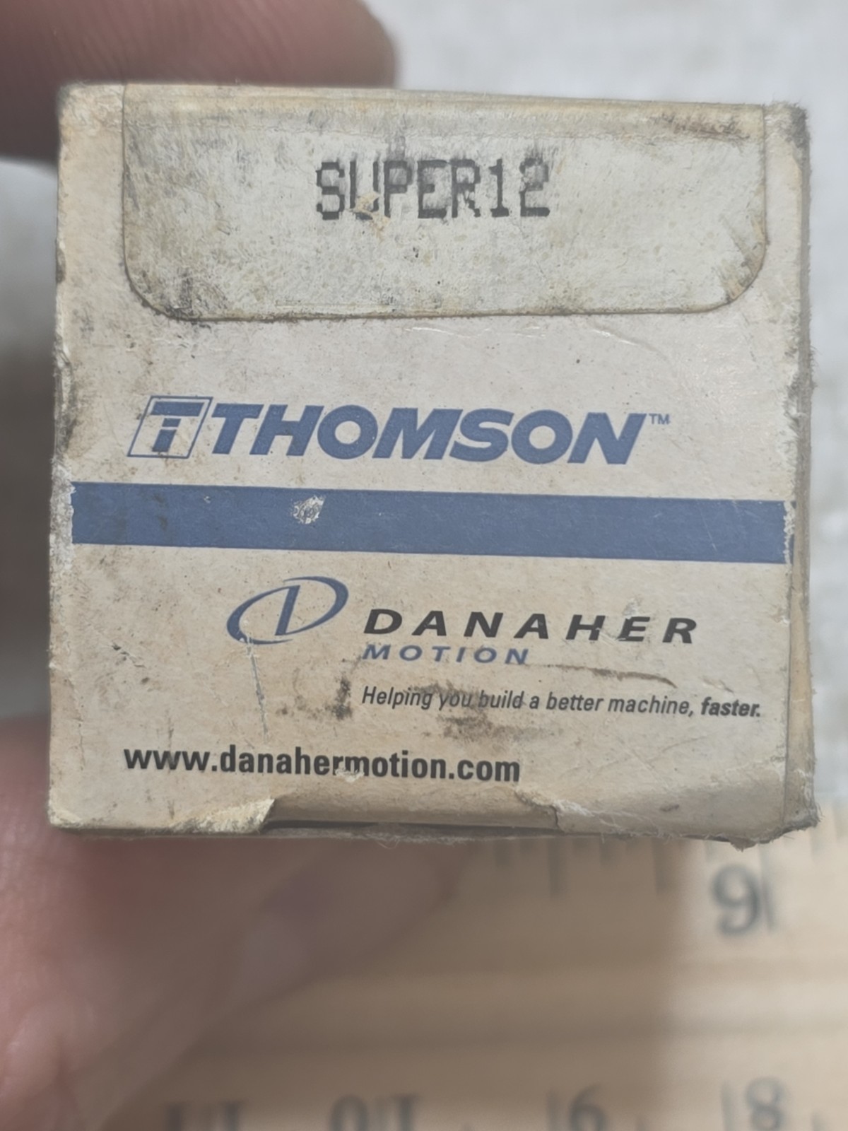 NEW IN BOX! THOMSON SUPER 12 BALL BUSHING LINEAR BEARING 10096A-12 NEW