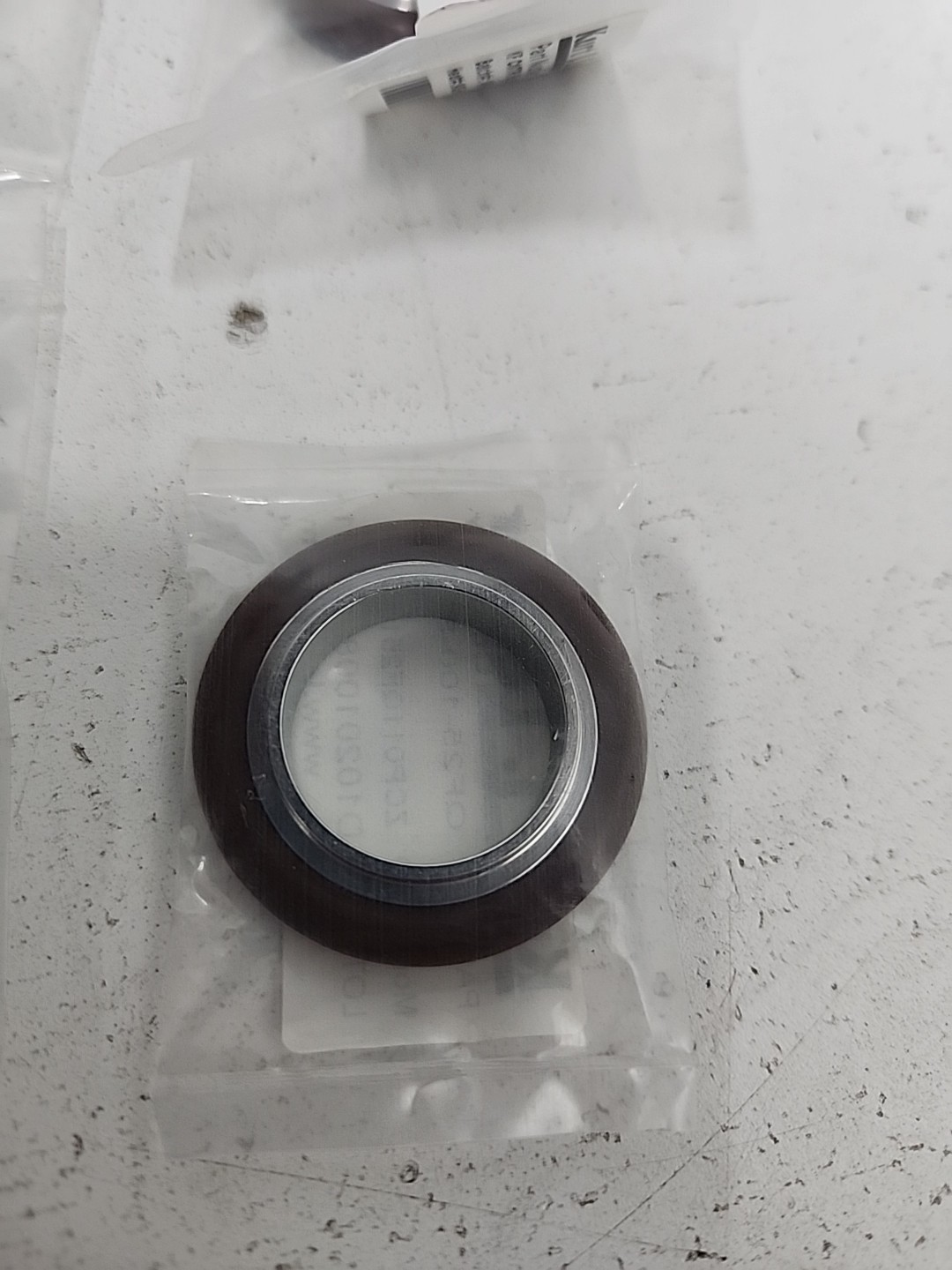 Kurt J Lesker QF25-100-SRV Centering Ring (LOT OF 4) **NOS**