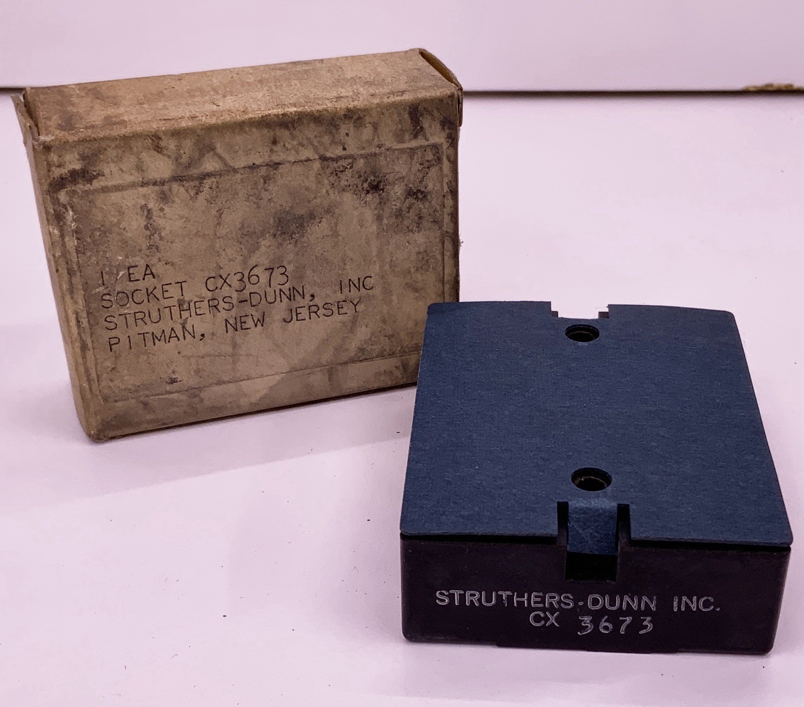Struthers Dunn CX 3673 / CX3673 Dunco Socket Terminal Block : NEW In Box