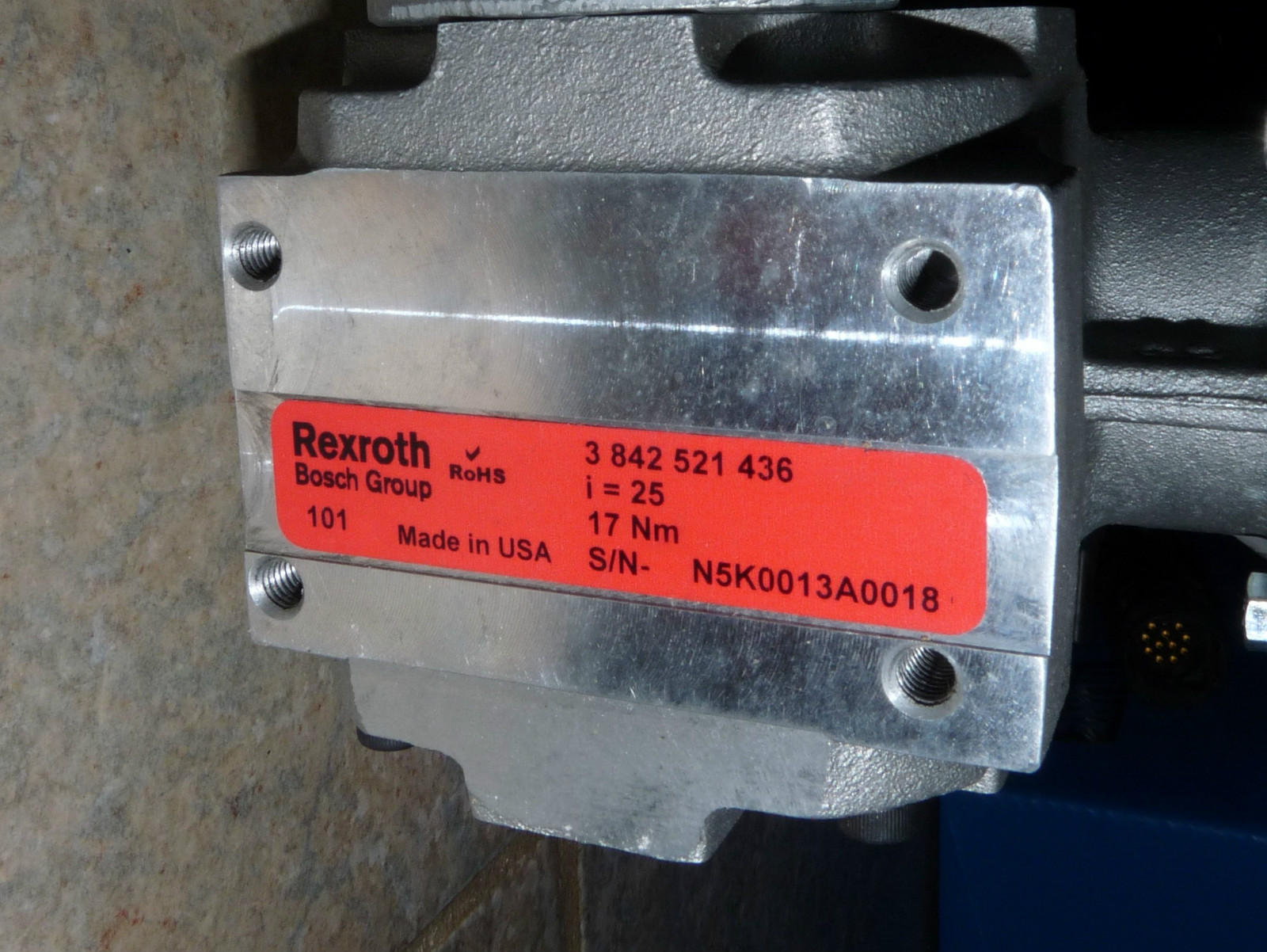 BOSCH REXROTH 3842999716 BS2 TRANSVERSE CONVEYOR BODINE 42Y6BFPP GEARMOTOR NEW