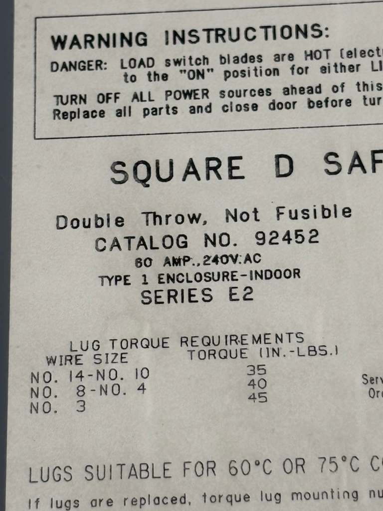 Square D Company Double Throw Not Fusible Safety Switch Indoor Enclosure 92452