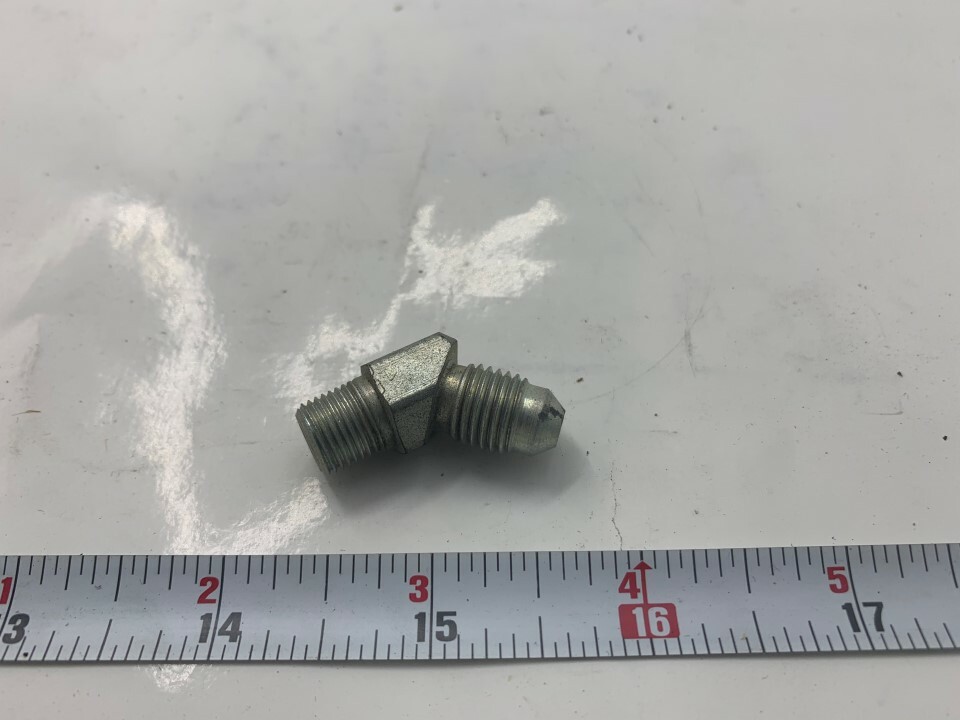4-VTBX-5 Threaded Fitting, Elbow Male 45 degree tube 1/4 -37 degree flare