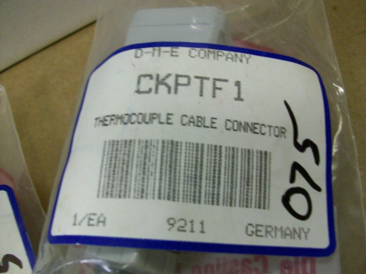 D-M-E CKPTF1 THERMOCOUPLE CABLE CONNECTORS (2 PCS.)