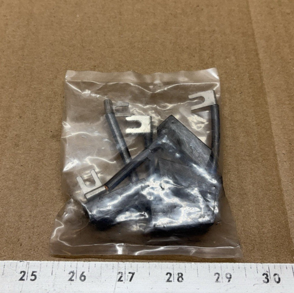 Mersen A12C Carbon Brush Grade A12C Lot of 4 DC Motor Generator U-Fork Terminal