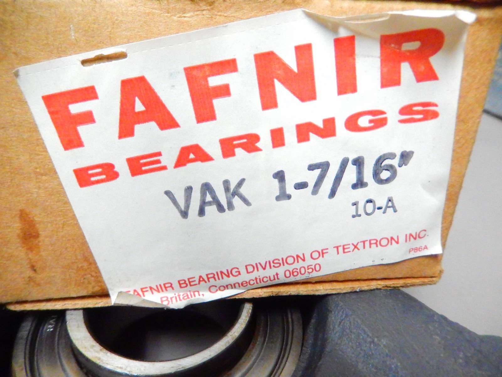 Fafnir VAK 1 7/16″ Pillow Block Bearing 2 Bolt Mount With Locking Collar 1-7/16″
