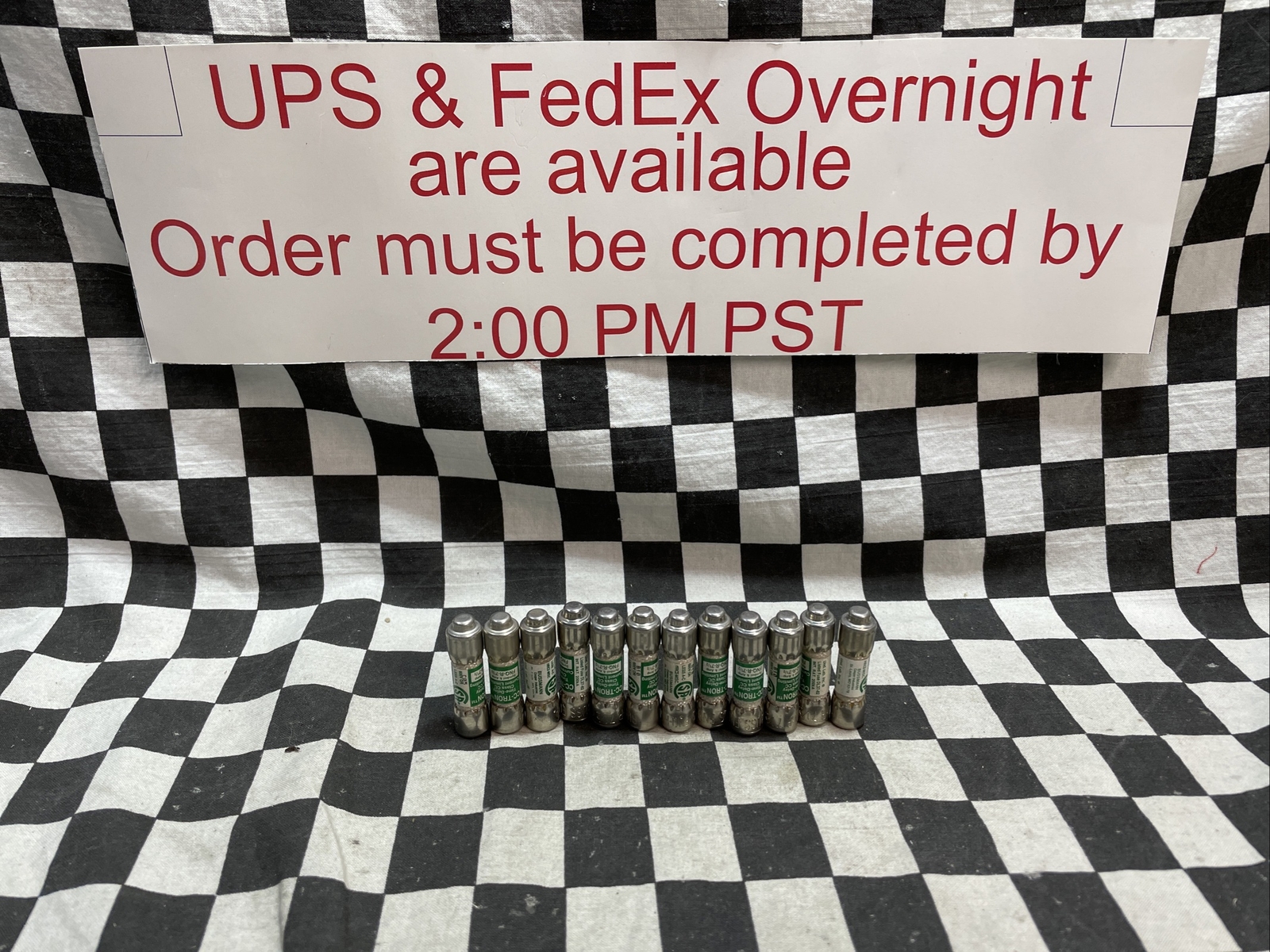 CC-TRON Fuses 600VAC 7.5A Time Delay CC Tron, FNQ-R-7-1/2, LOT OF 12 #1534Q33